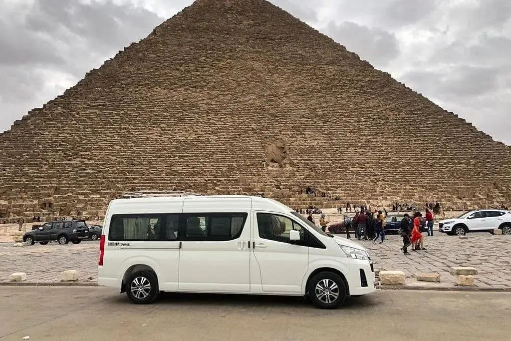 Privater Minibus-Transfer Hurghada Flughafen → Makadi Bay
